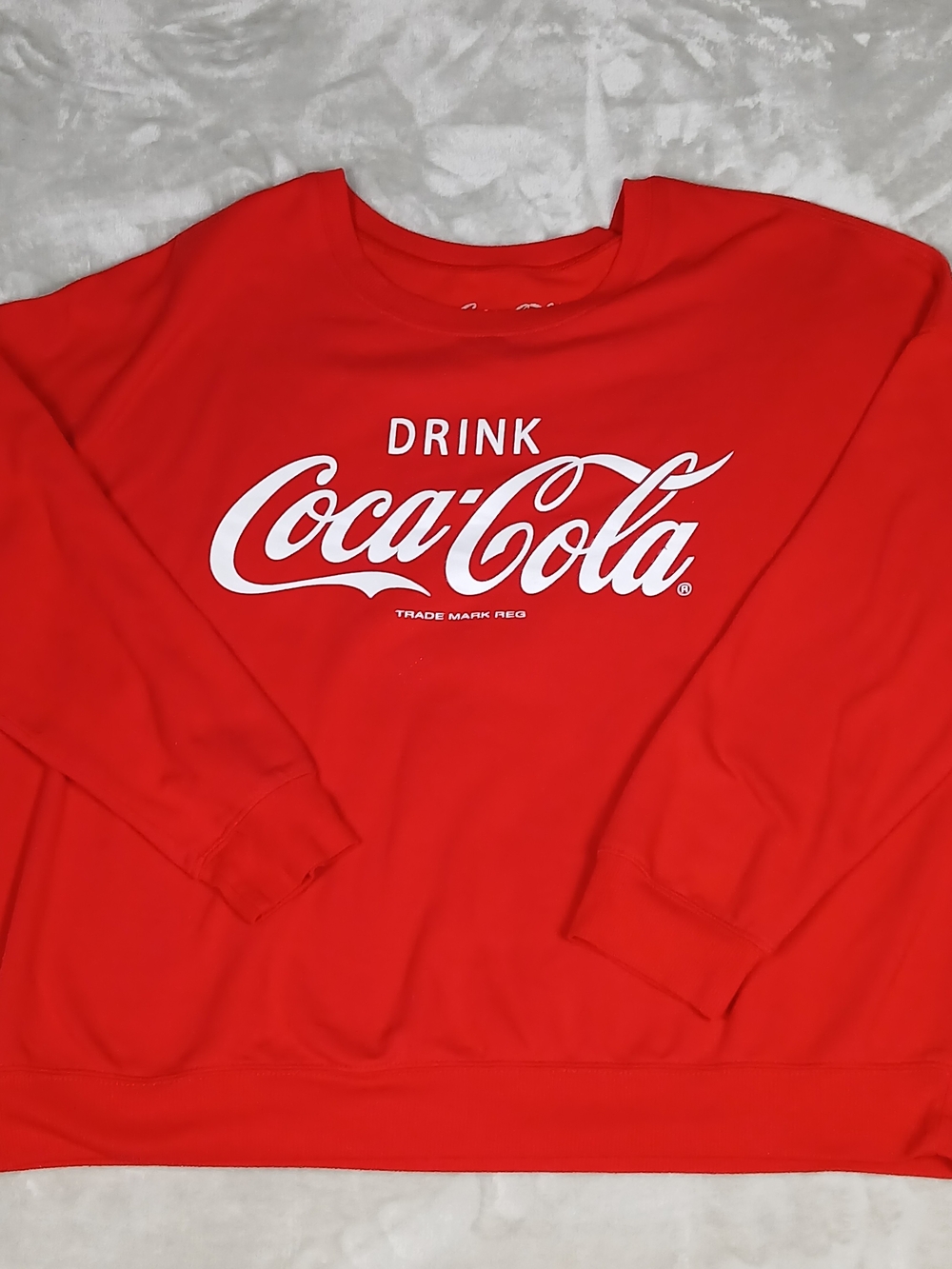 Coca Cola Sweater Women's XL Sweatshirt Red Pullover